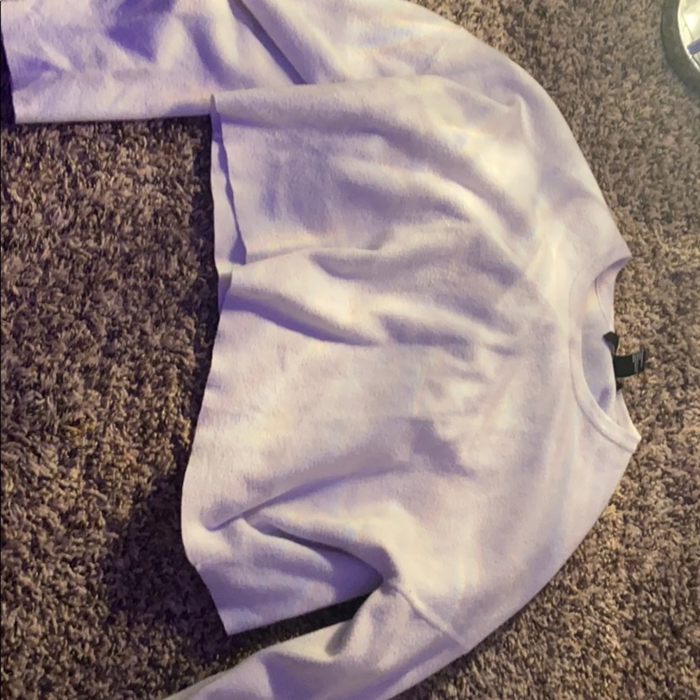 hire long sleeve crop tee